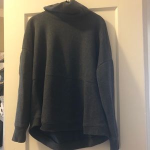 Athleta turtleneck sweatshirt